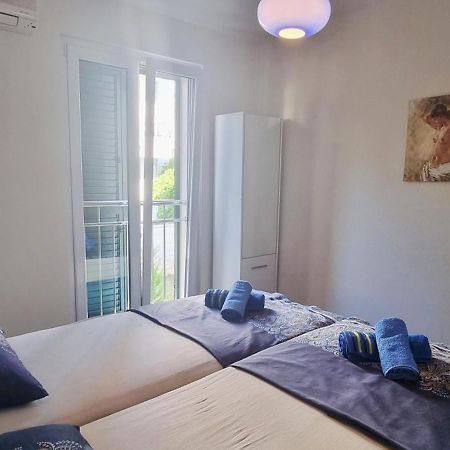 Apartment Zana Novalja Eksteriør billede